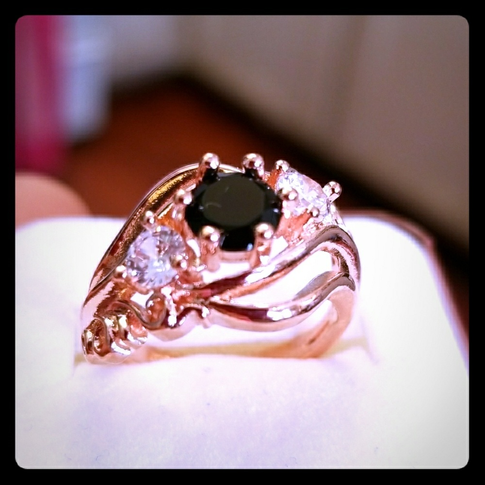 Black Floral Zircon Ring Rose Gold Size 6 New